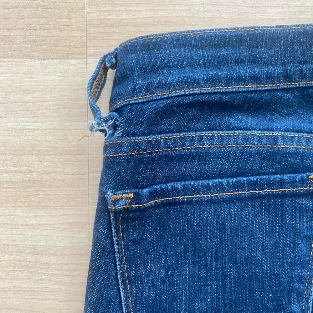 J Brand Skinny Jeans in Rinse - Picture 8 of 9